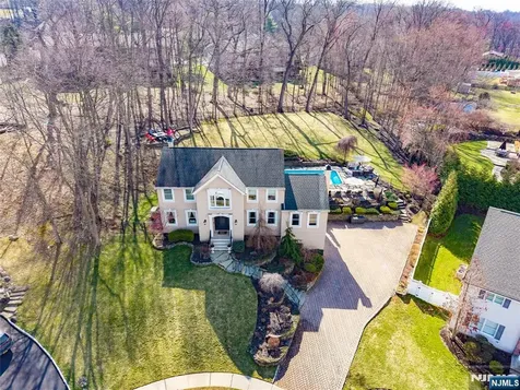 4 Michele Court Wayne NJ 07470