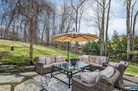 4 Michele Court Wayne NJ 07470