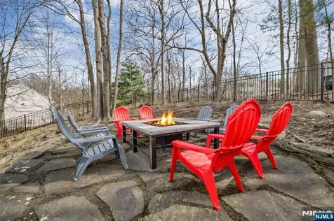 4 Michele Court Wayne NJ 07470