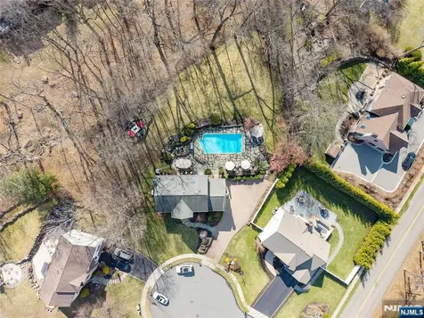 4 Michele Court Wayne NJ 07470