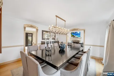 4 Michele Court Wayne NJ 07470