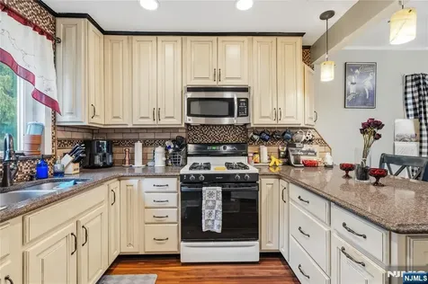 43 Smallwood Avenue Belleville NJ 07109