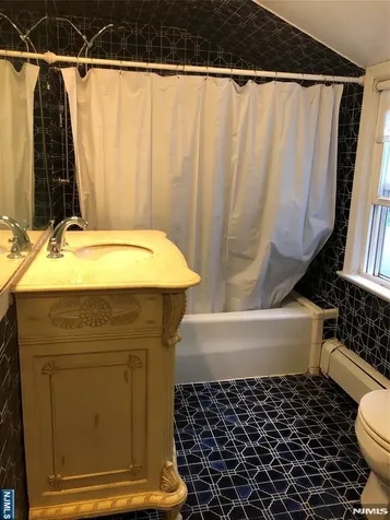 474 Grove Street Ridgewood NJ 07450