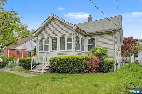287 Madison Avenue New Milford NJ 07646