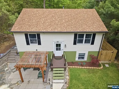 414 Macopin Road West Milford NJ 07480