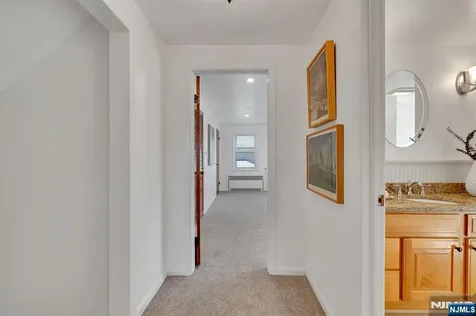 287 Jackson Avenue Rutherford NJ 07070