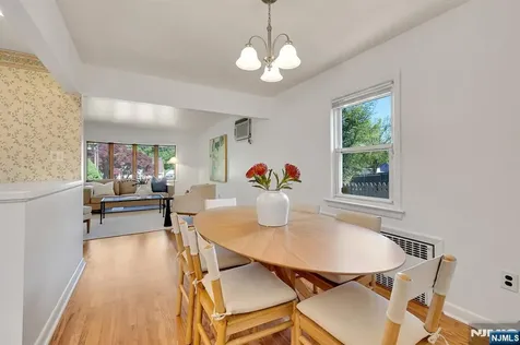 287 Jackson Avenue Rutherford NJ 07070