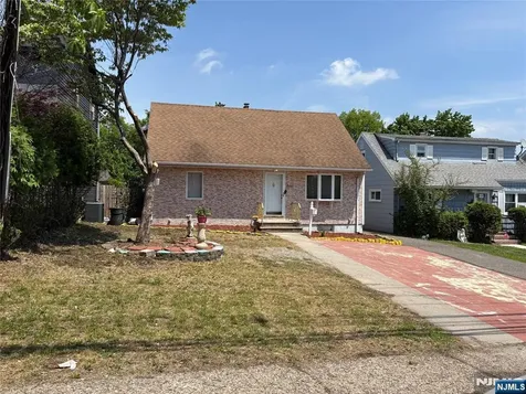 440 Preakness Avenue Paterson NJ 07502