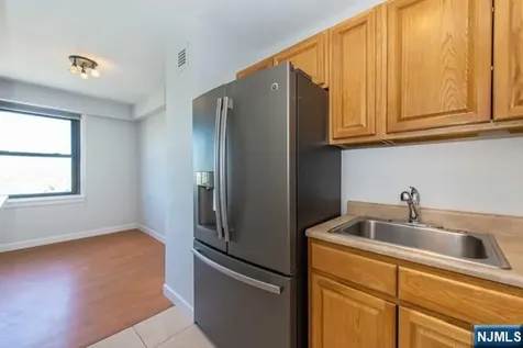285 Aycrigg Avenue Passaic NJ 07055