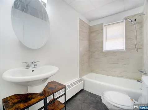 365 Bloomfield Avenue Verona NJ 07044
