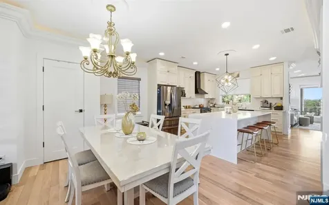 25 Mayfair Place Clifton NJ 07013