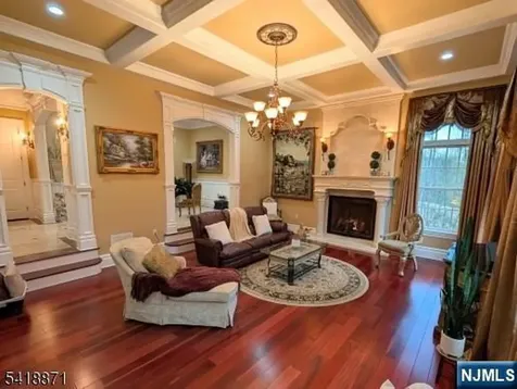 8 Pineview Boonton Township NJ 07005