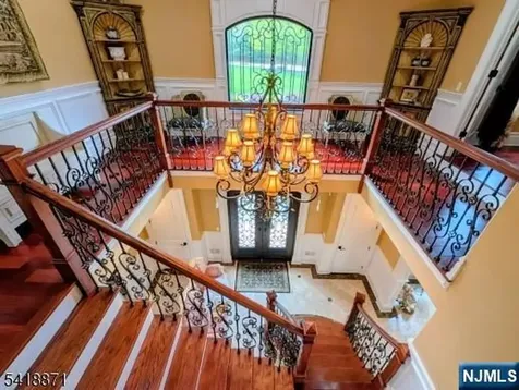 8 Pineview Boonton Township NJ 07005