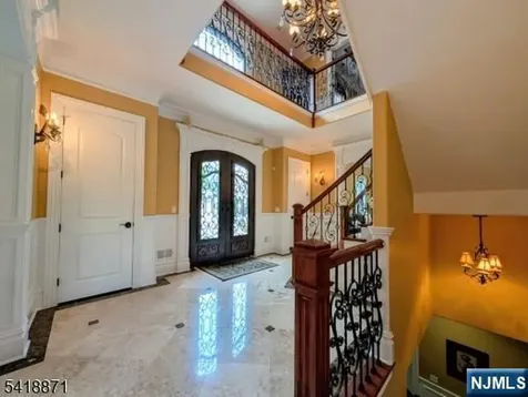 8 Pineview Boonton Township NJ 07005