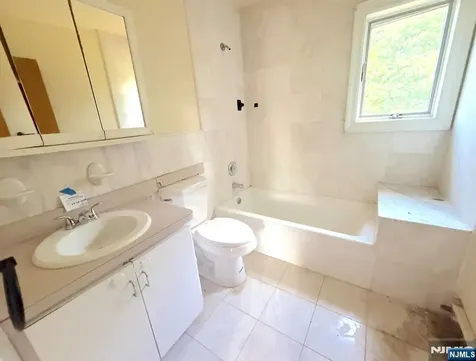 1 Short Street Dumont NJ 07628