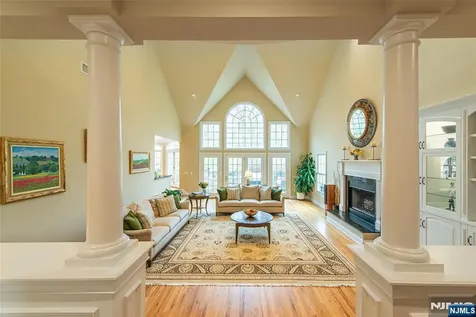 5 Julia Court Boonton Township NJ 07005