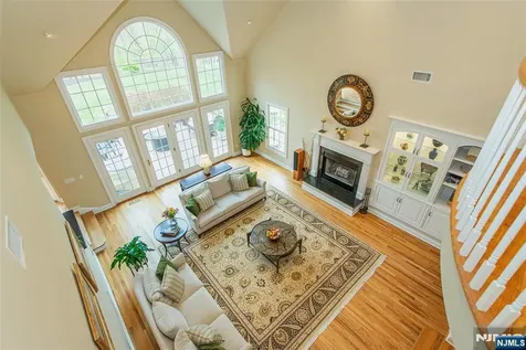 5 Julia Court Boonton Township NJ 07005