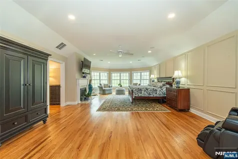 5 Julia Court Boonton Township NJ 07005