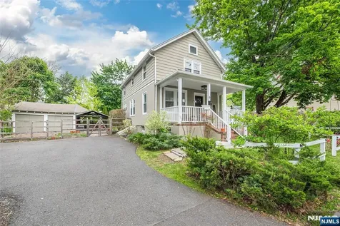 6 Maple Street Bernardsville NJ 07924