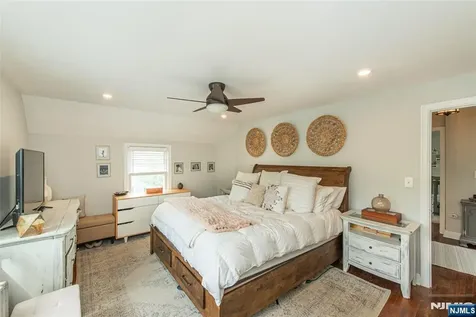 6 Maple Street Bernardsville NJ 07924