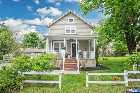 6 Maple Street Bernardsville NJ 07924