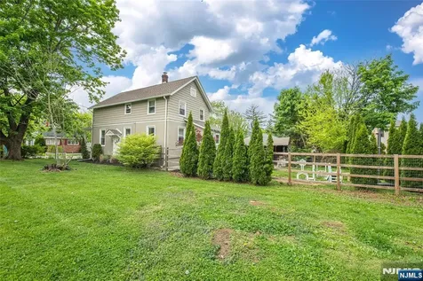 6 Maple Street Bernardsville NJ 07924