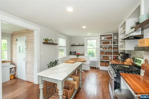 6 Maple Street Bernardsville NJ 07924