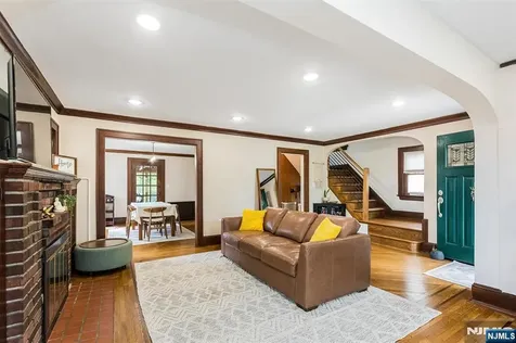 24 Fairmount Terrace West Orange NJ 07052