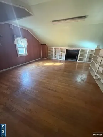 16 Beaver Avenue North Arlington NJ 07031