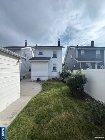 16 Beaver Avenue North Arlington NJ 07031