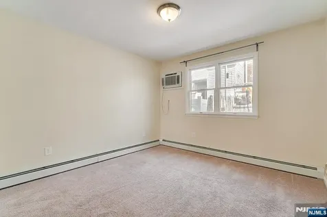 54 Chestnut Street Weehawken NJ 07086