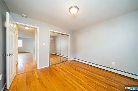 54 Chestnut Street Weehawken NJ 07086