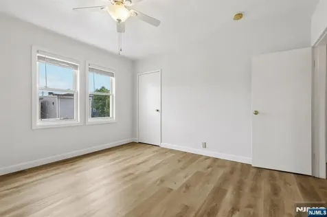 63 Garrison Street Newark NJ 07105