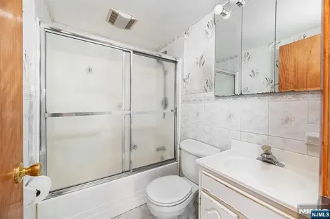 3 Terrace Lane Ringwood NJ 07456