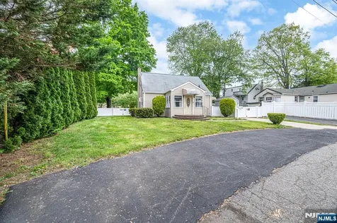 3 Terrace Lane Ringwood NJ 07456