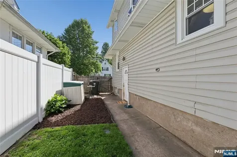 142 Kensington Avenue Norwood NJ 07648