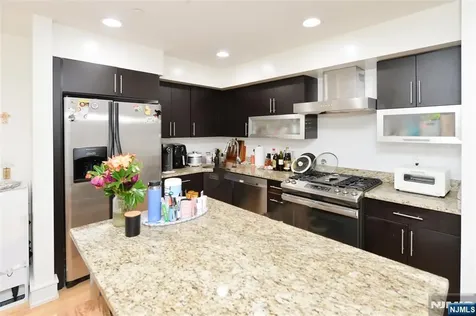 310 Cliff Lane Cliffside Park NJ 07010