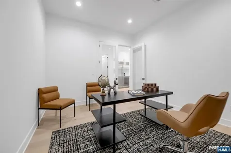 27 Feldman Court Paramus NJ 07652