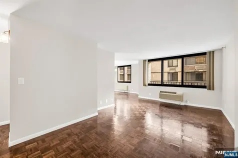 326 Prospect Avenue Hackensack NJ 07601