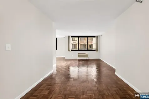 326 Prospect Avenue Hackensack NJ 07601