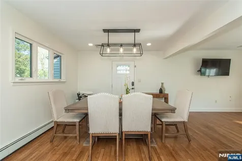 18 Evergreen Drive Lincoln Park Borough NJ 07035