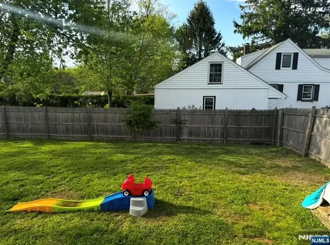 10 Lake Drive Mendham Borough NJ 07945