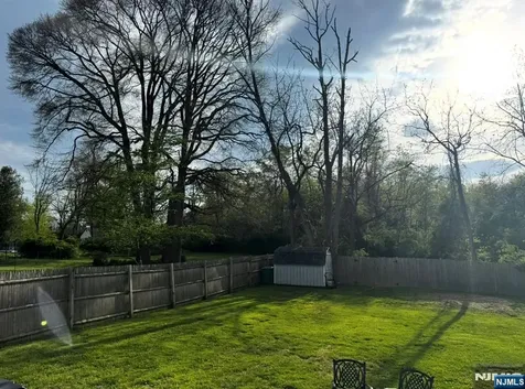 10 Lake Drive Mendham Borough NJ 07945