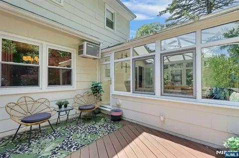 522 Helena Avenue Wyckoff NJ 07481