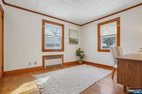 649 8th Street Carlstadt NJ 07072