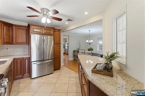 31 Martin Terrace Hackensack NJ 07601