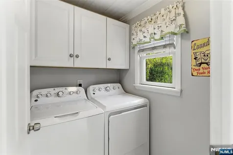 31 Martin Terrace Hackensack NJ 07601