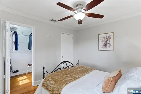 31 Martin Terrace Hackensack NJ 07601