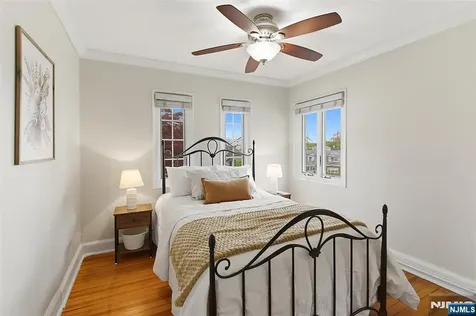 31 Martin Terrace Hackensack NJ 07601