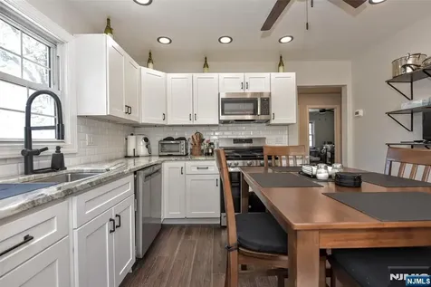 11 Onyx Terrace North Haledon NJ 07508